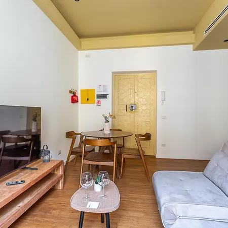 Iflat Warm & Welcoming Little Gem In Rione Monti Apartamento